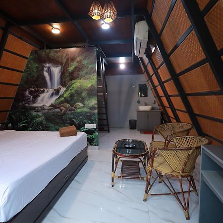 Holistic Stay Eco-Resort & Ayurvedic Retreat Paithalmala ภายนอก รูปภาพ