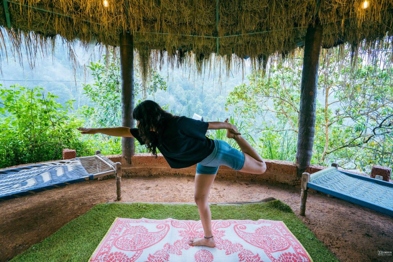 Holistic Stay Eco-Resort & Ayurvedic Retreat Paithalmala ภายนอก รูปภาพ