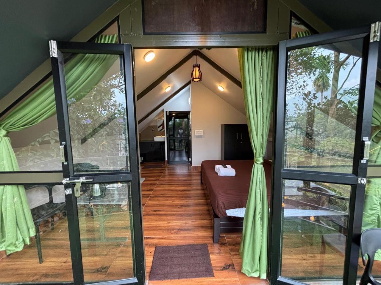 Holistic Stay Eco-Resort & Ayurvedic Retreat Paithalmala ภายนอก รูปภาพ